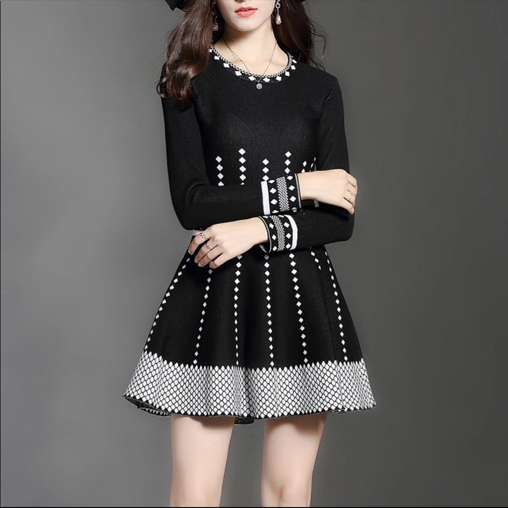 Black and white sweater dress 👗